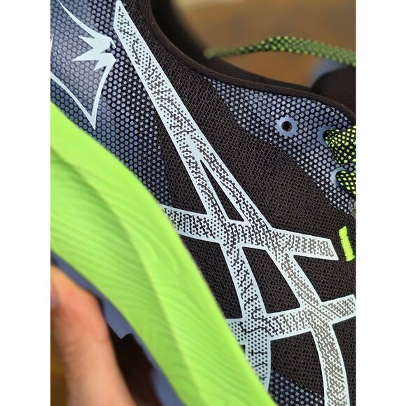 Asics GEL-Trabuco 12 Trail Running Men\'s Shoes Black Green 10.5 Grip 1011B799 main image 5